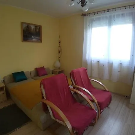 Bettina Apartman 아파트
